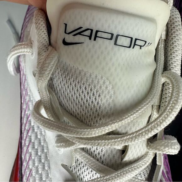 Nike Court Air Zoom Vapor 11 Low White Picante Fuchsia Nikecourt M 8 / W 9.5 - Picture 5 of 8